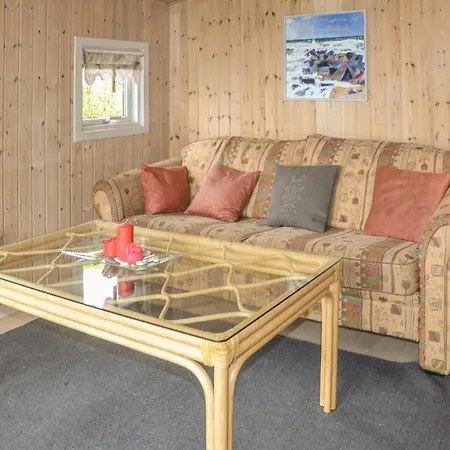 4 Bedroom Amazing In Henne * Хенне-Странн